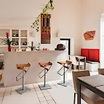 Micalo Art Rooms