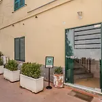 Hotiday Room Collection - Napoli Residenza Scarlatti