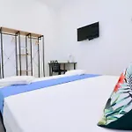 Airport Guest Houses
