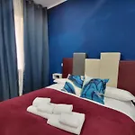 New Era Rooms