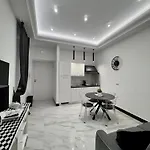 Ferdinando\'S Home