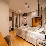 Hugo\'S Home