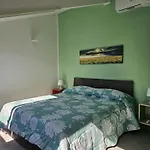 Wanda House