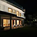 Villa Nbh Posillipo