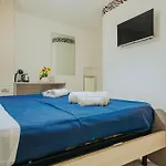 Napoli Centro, Dm Suites