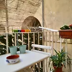 Blanco\'S Home