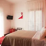 Isa Guest Rooms