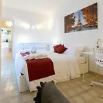 A Casa Di Giuly B&B
