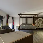 Luxury Suite San Carlo