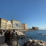 Hall Inn B&B In Naples