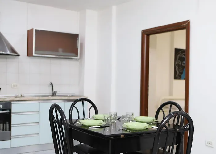 Napoli Centrale Budget Apartment