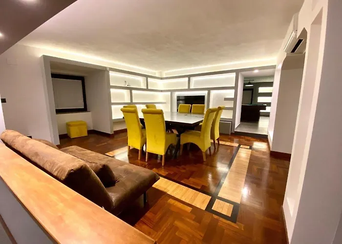Piano B Apartment