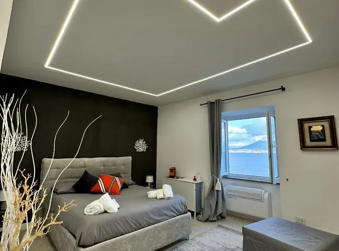 Hv Suites Pausilypon