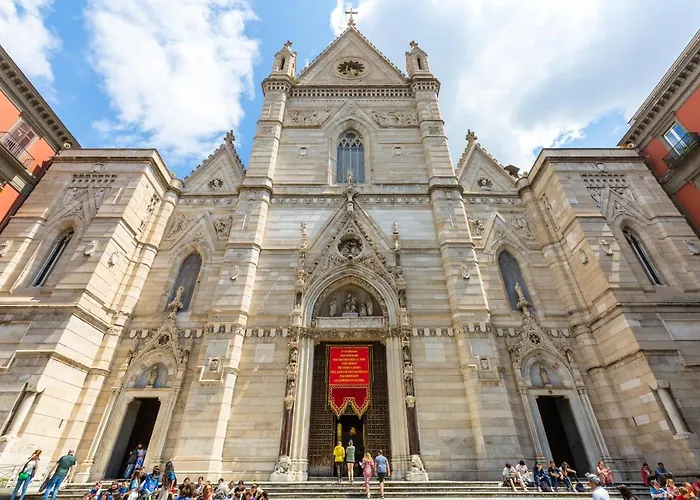 Maria\'S Bright Flats At The Cathedral