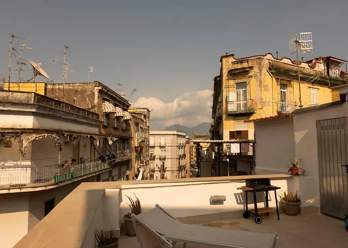 Colonna Home And Terrace