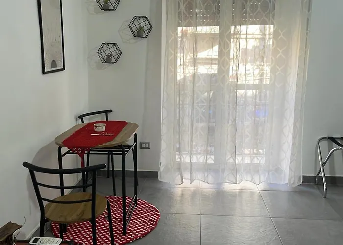 Apartment In The Heart Of Naples