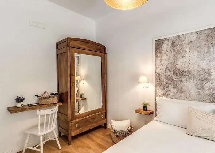 Annamaria Rooms