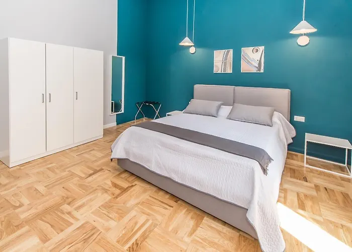Dama Suite