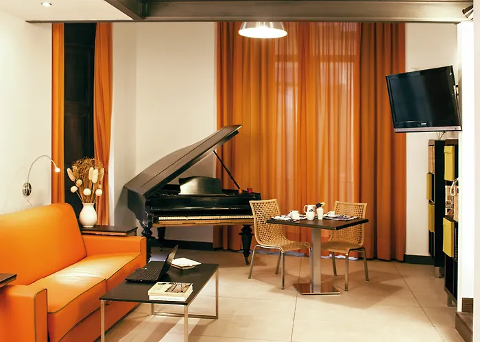 Residenza Pizzofalcone