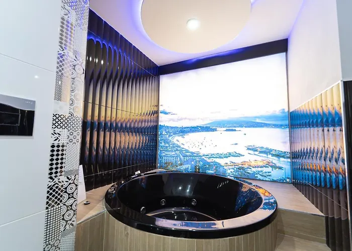 Al Campanile H Napoli Centro, By Clapa Group