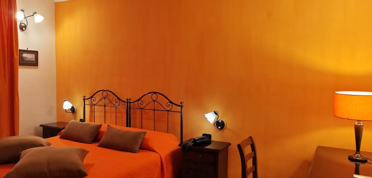Neapolis Hotel Naples