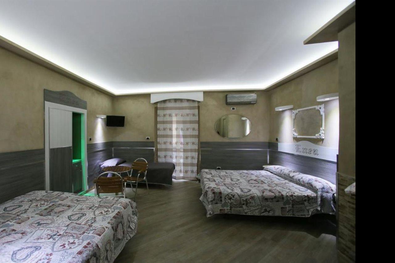 Hotel Hotel Iris