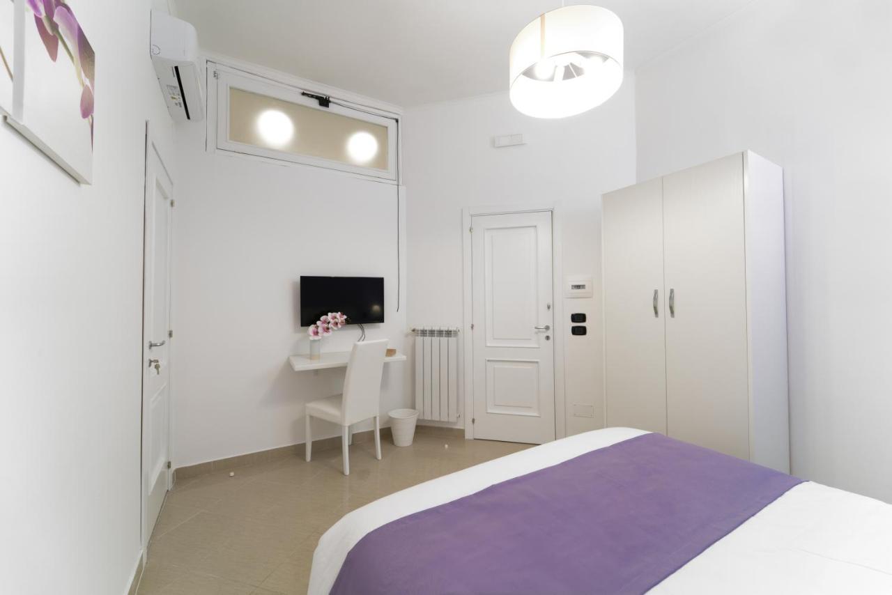 & Luxury Palazzo Diomede Carafa Guest house Naples
