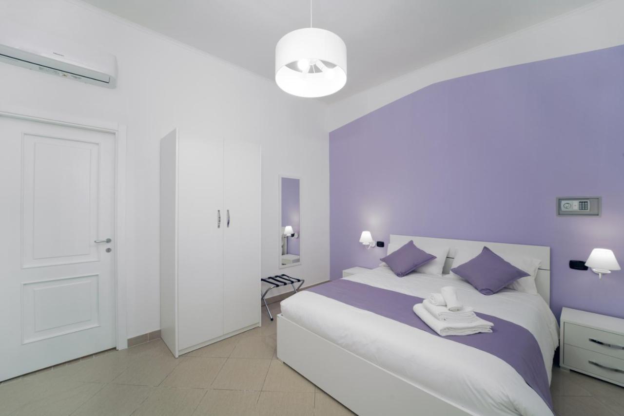 & Luxury Palazzo Diomede Carafa Naples