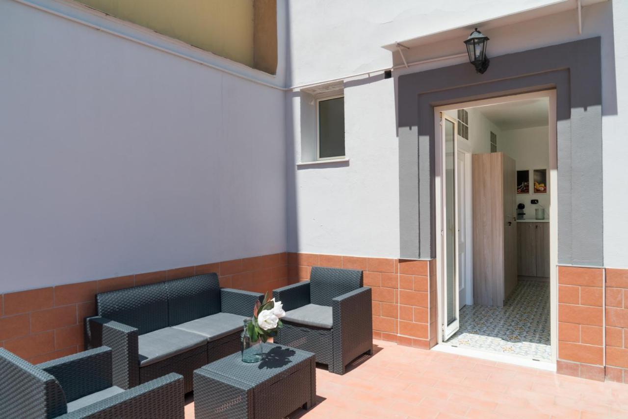 & Luxury Palazzo Diomede Carafa Guest house Naples