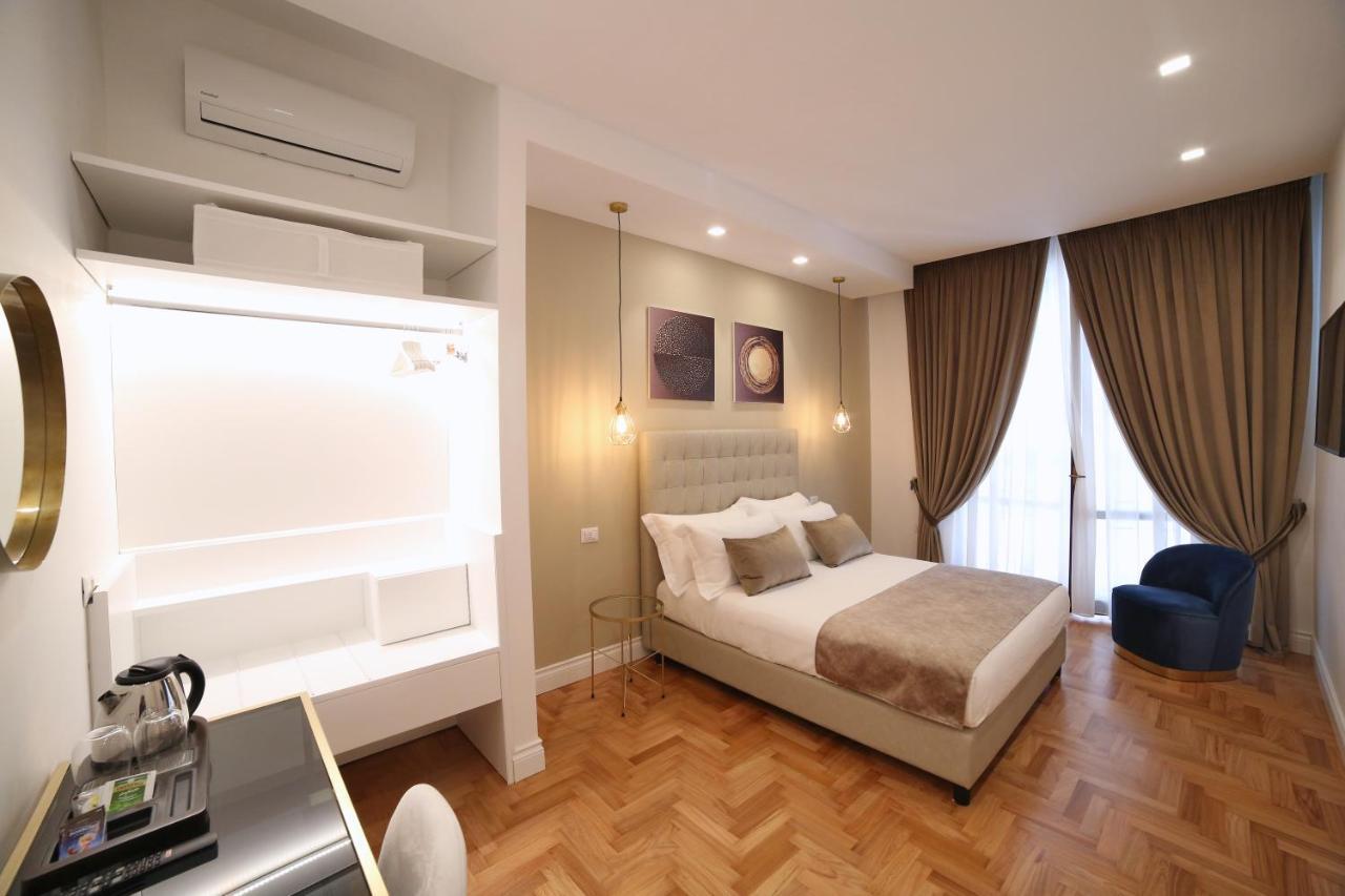 Sant'elmo Con Parcheggio Interno Bed & Breakfast *