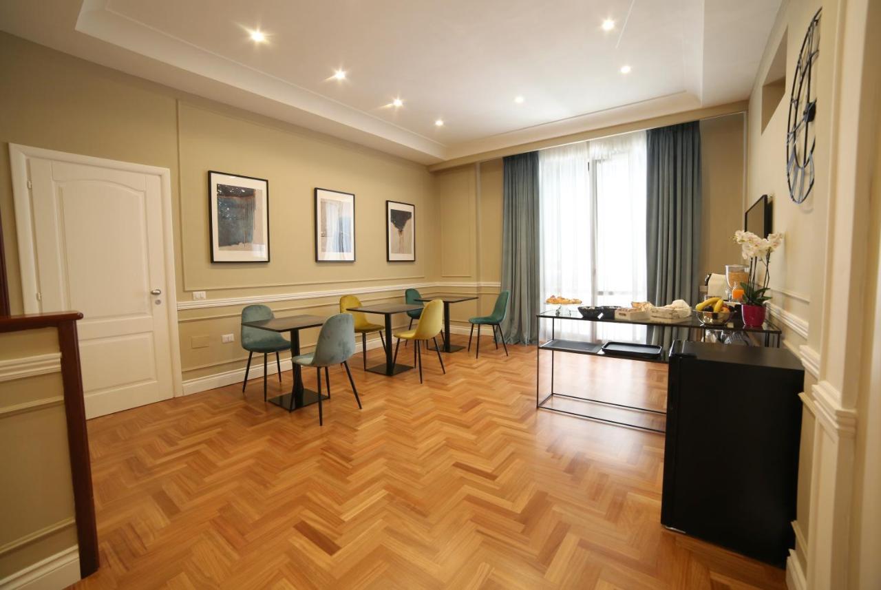 Sant'elmo Con Parcheggio Interno