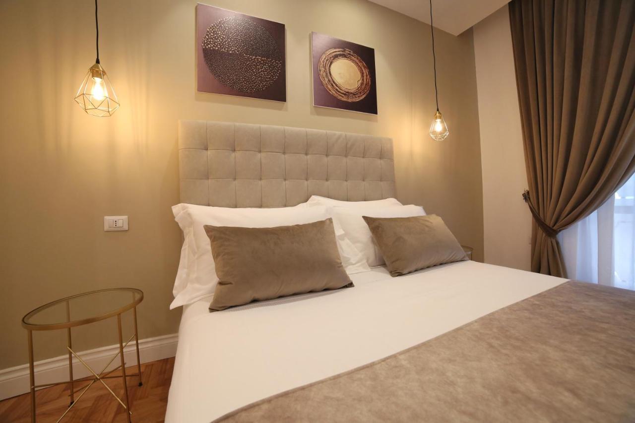 Sant'elmo Con Parcheggio Interno * Naples