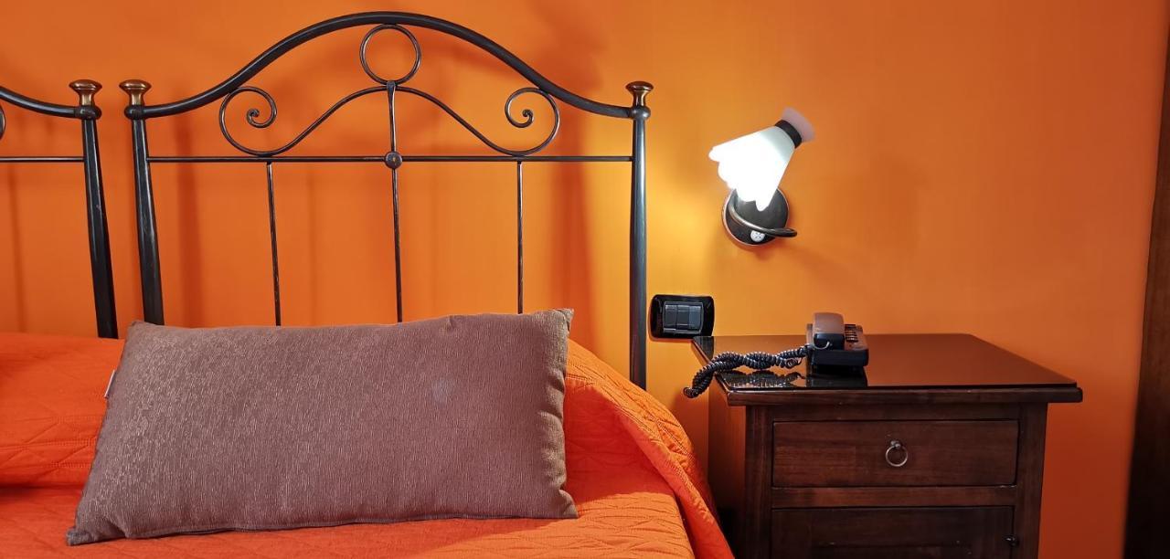 Neapolis 3* Naples
