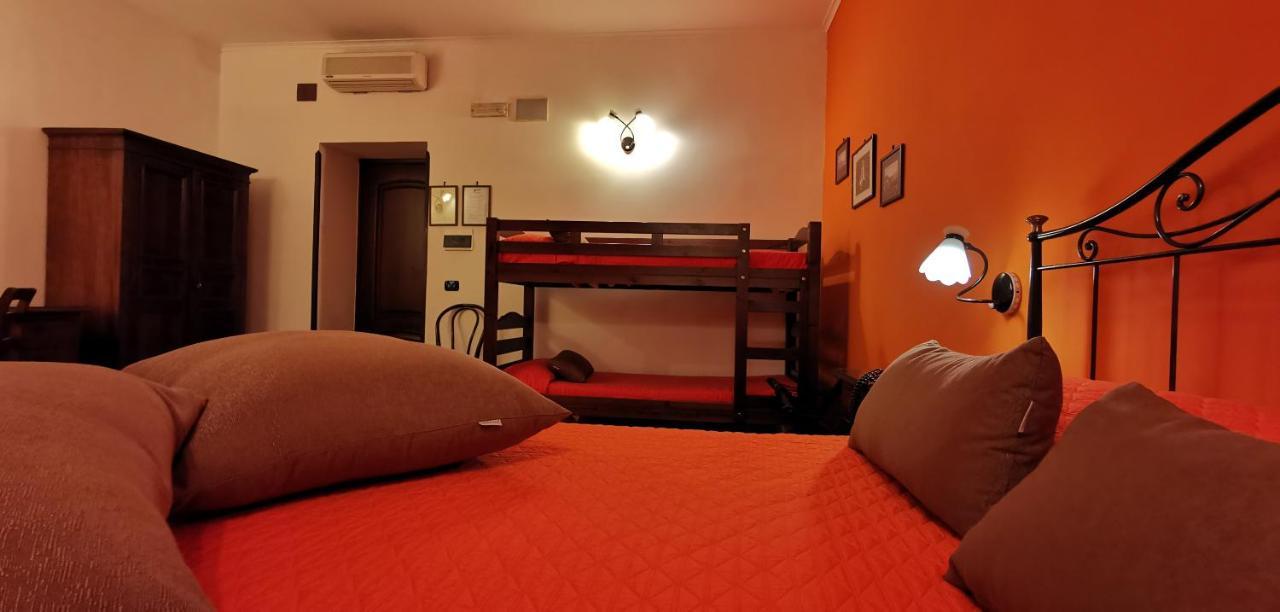 Neapolis Hotel
