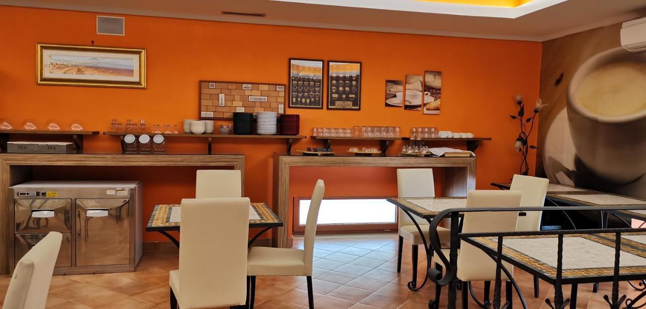 Neapolis Hotel