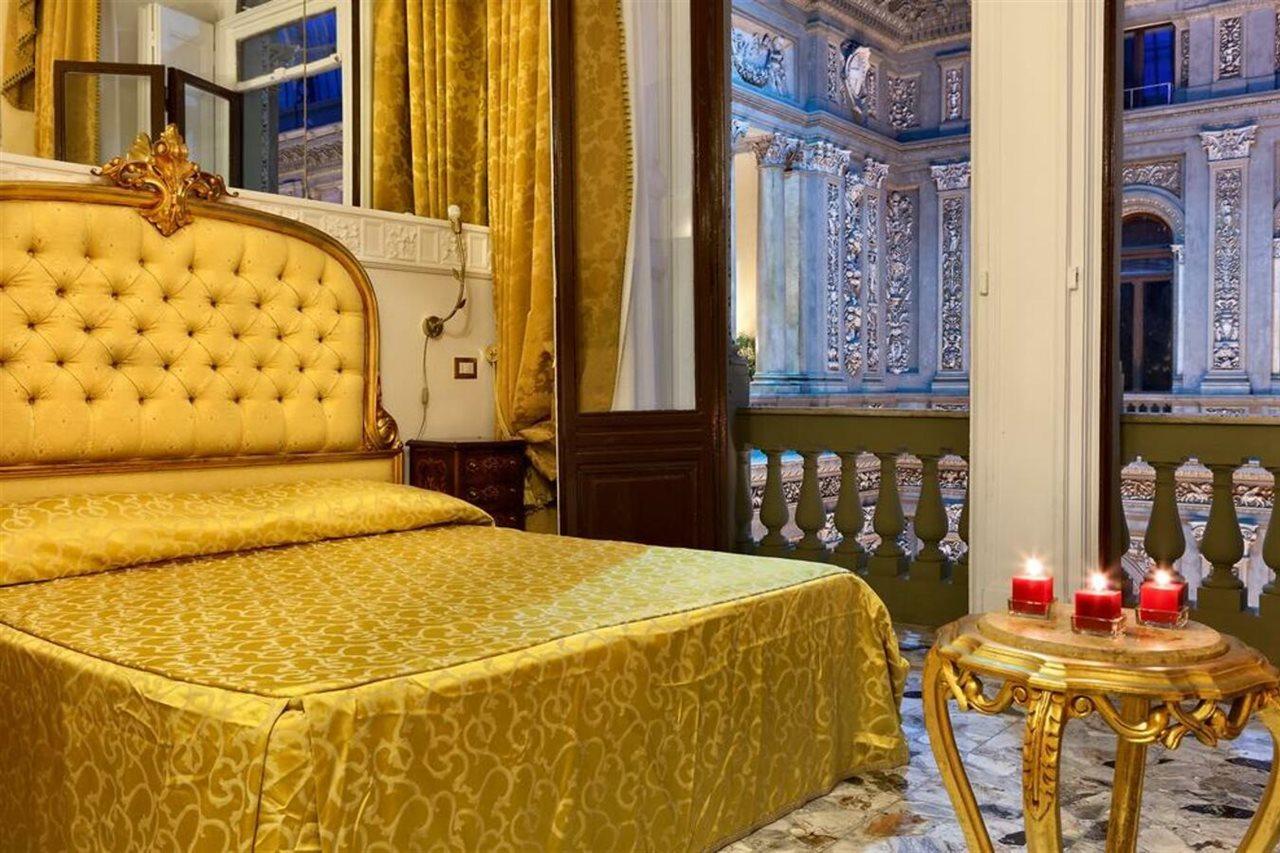 Art Santa Brigida 3* Naples