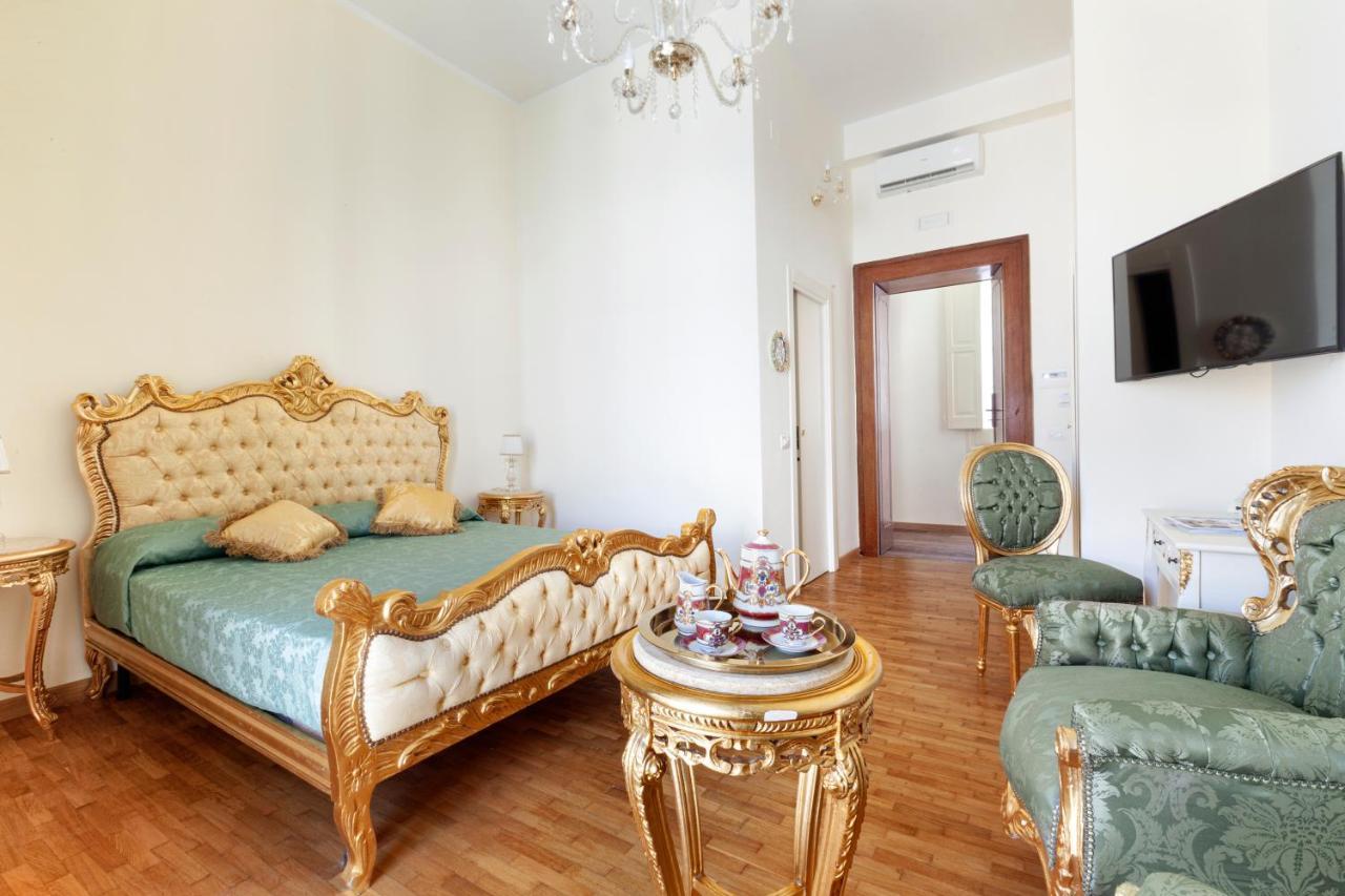 Relais Antica 3* Naples