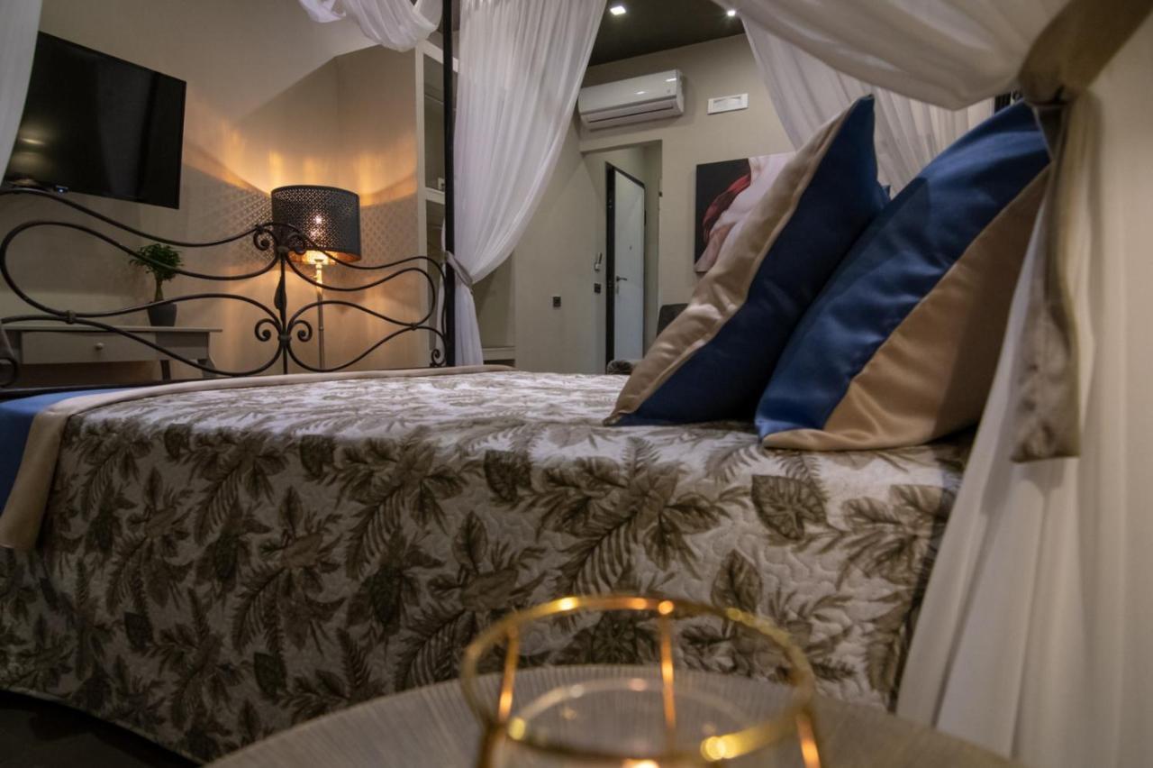 Domus Vesuvio Bed & Breakfast *