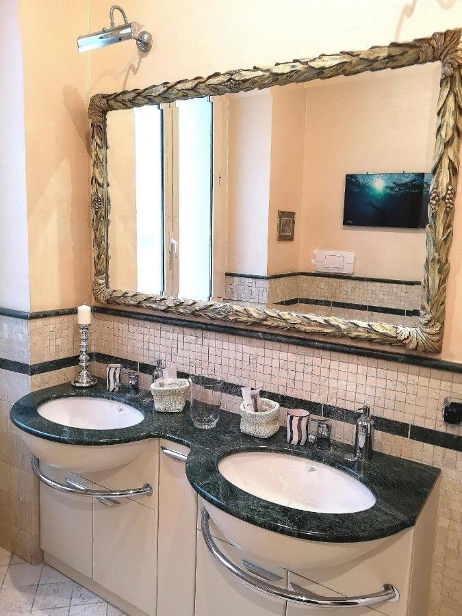 Bed & Breakfast Ottocento Napoletano Naples