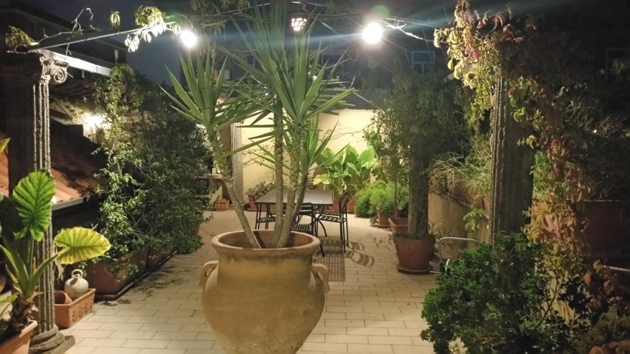 Mediterranean Roof Naples