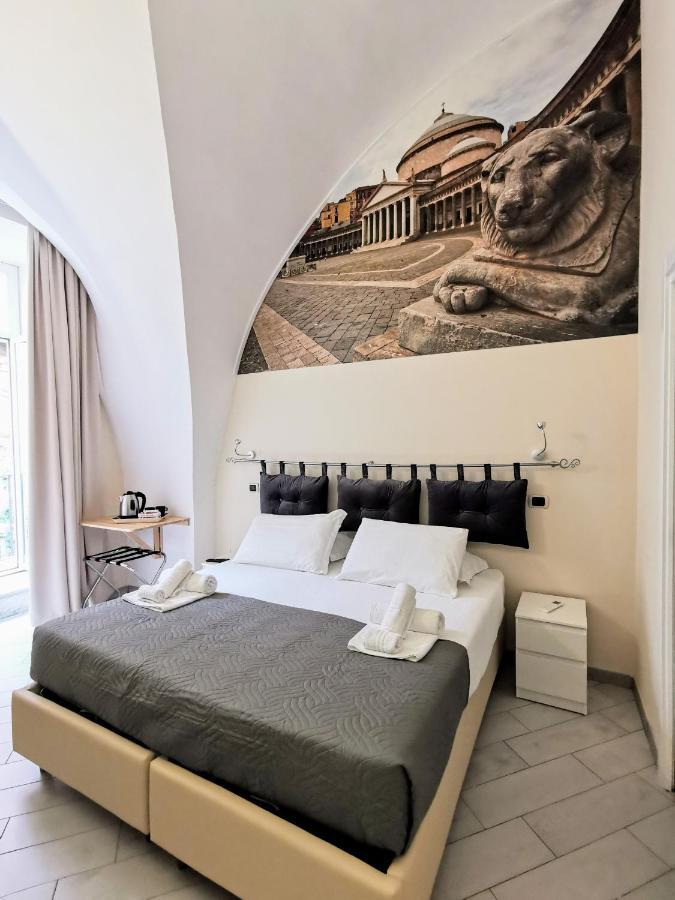 Bed & Breakfast Duomo 152 Naples