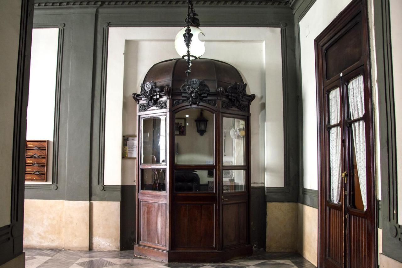 La Rosa Dei Venti * Naples