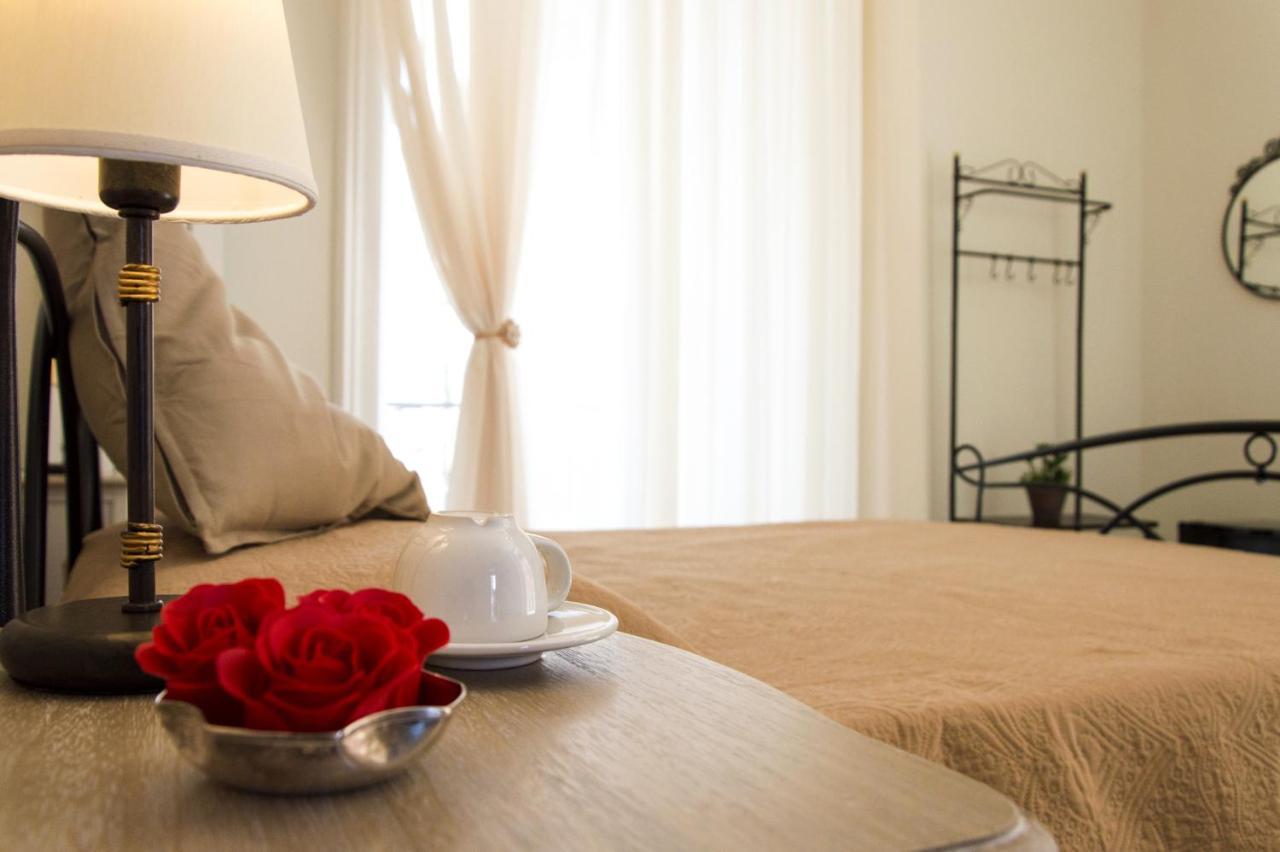 Bed & Breakfast La Rosa Dei Venti Naples