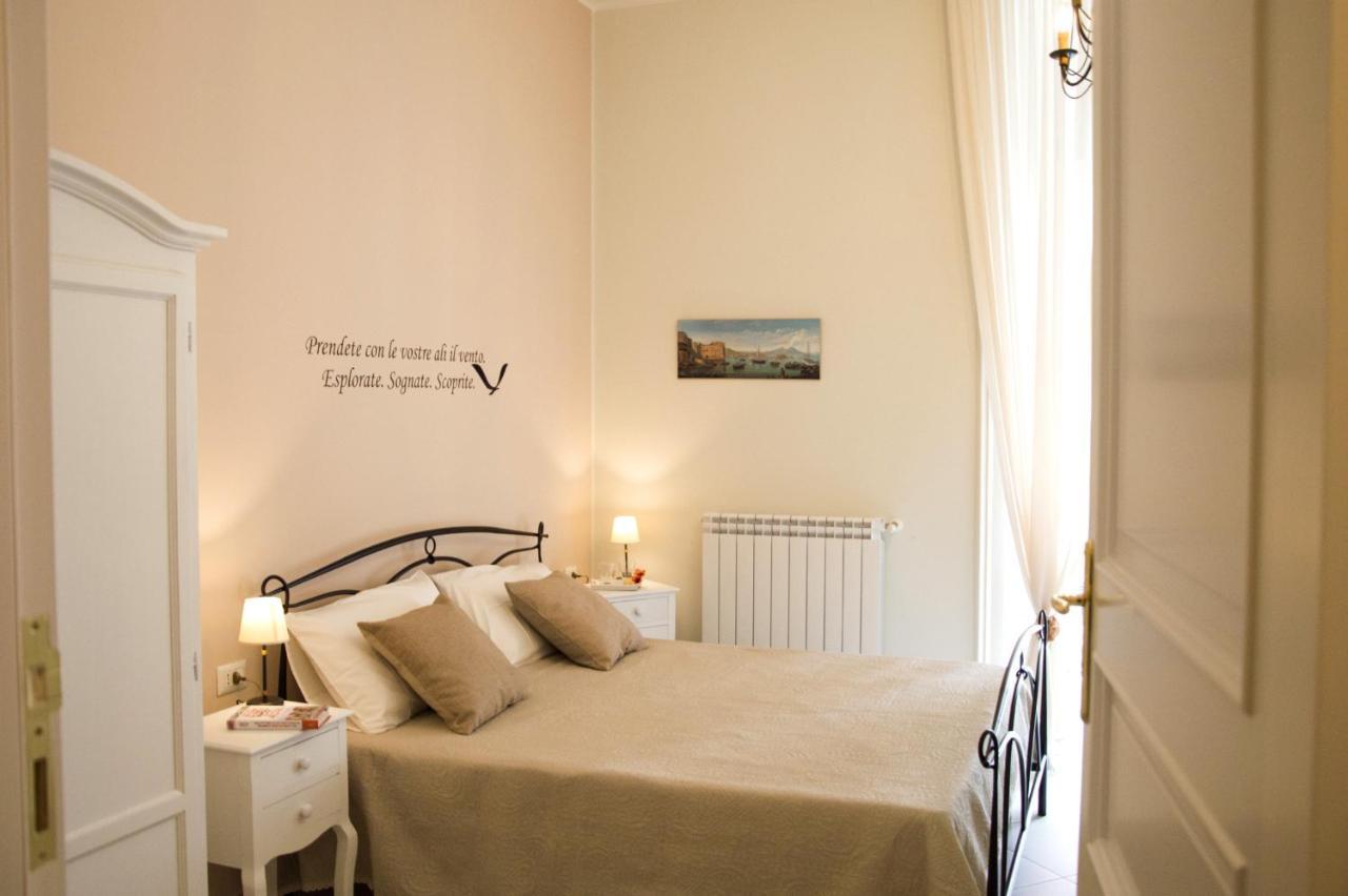 Bed & Breakfast La Rosa Dei Venti Naples