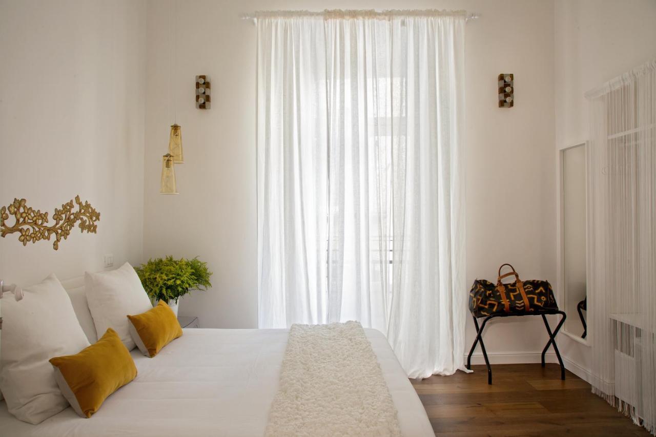 Domus Sansevero Bed & Breakfast *