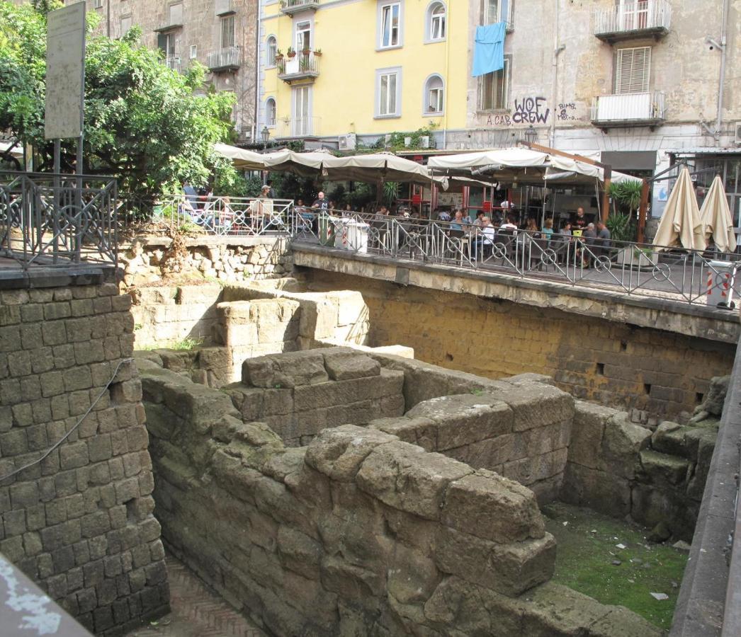 I Dioscuri Naples
