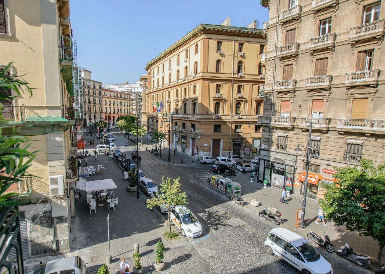 Il Faro Di Serapide Naples