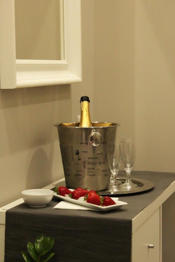 Bed & Breakfast Residenza La Scala Naples