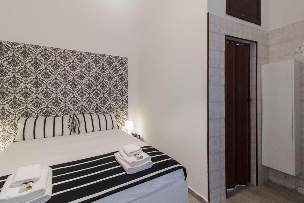 Olina Studio Naples