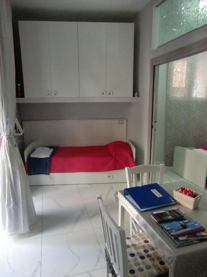 Aaron2 Apartment Naples